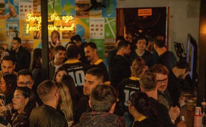 Rede de bares prepara esquenta, pós-jogo e cardápio exclusivo para o Mundial